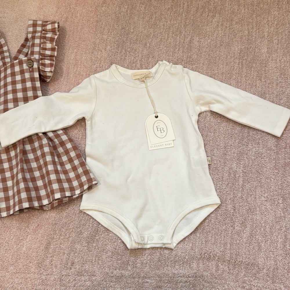Elegant baby new tags size 3 to 6M girls dress